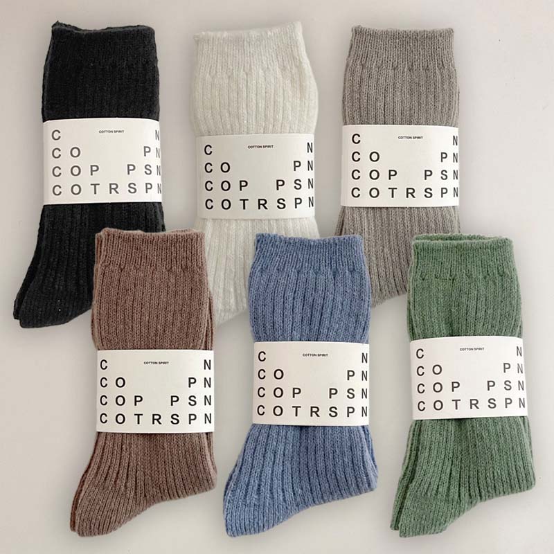 🌟 Kjøp 1, få 2 gratis🧦 Myke ullsokker, et koselig og varmt must-have