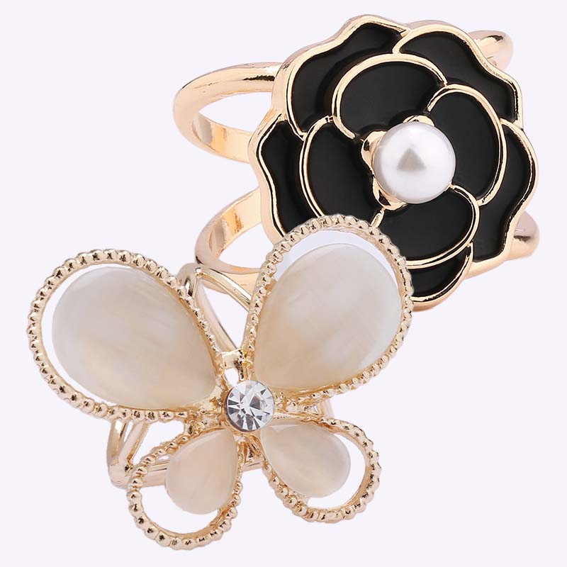 💕Kjøp 1 få 1 gratis🧣Enkelt tredimensjonalt skjerf Cli