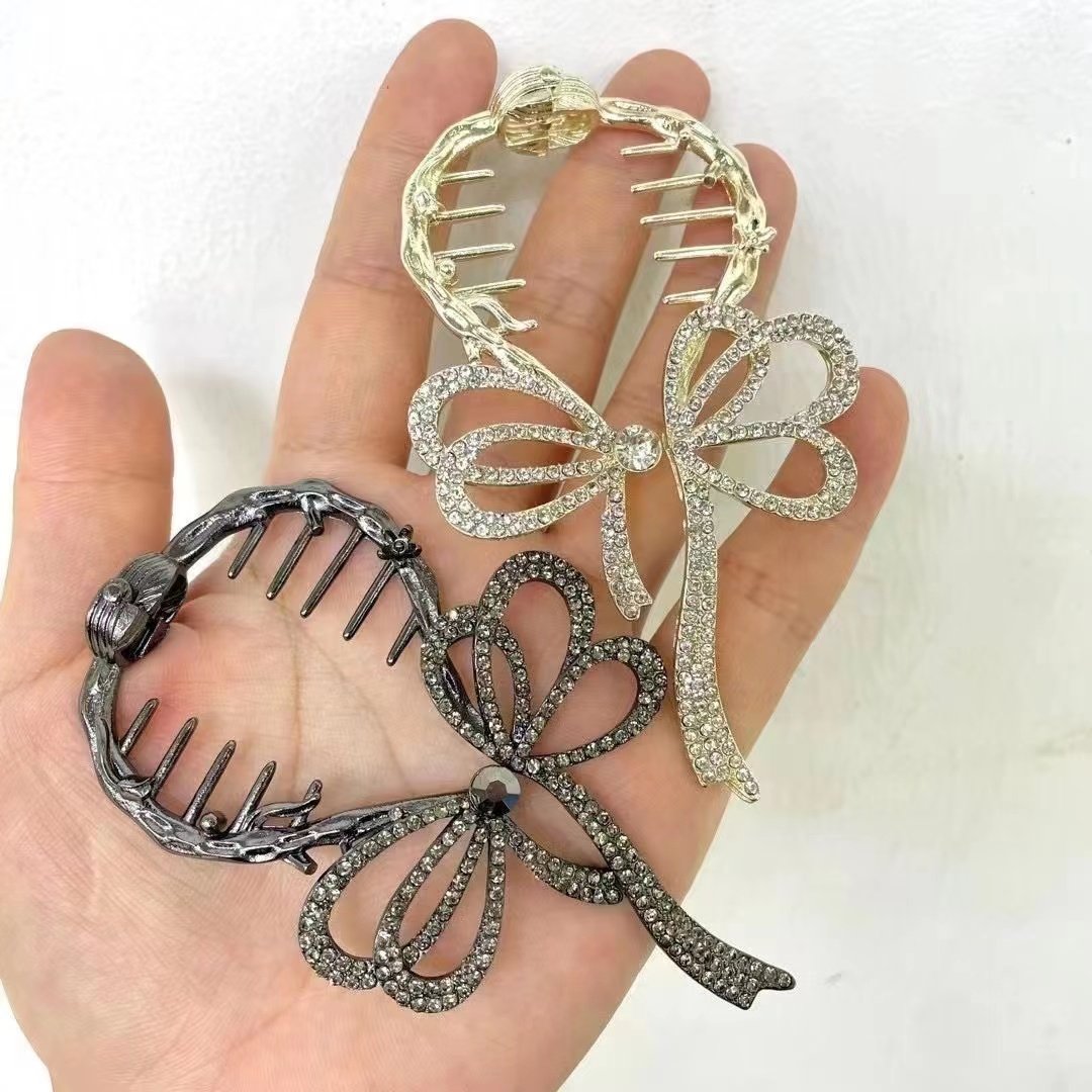 🔥 Luksuriøs og premium hårnål med bueformet følelse🎀