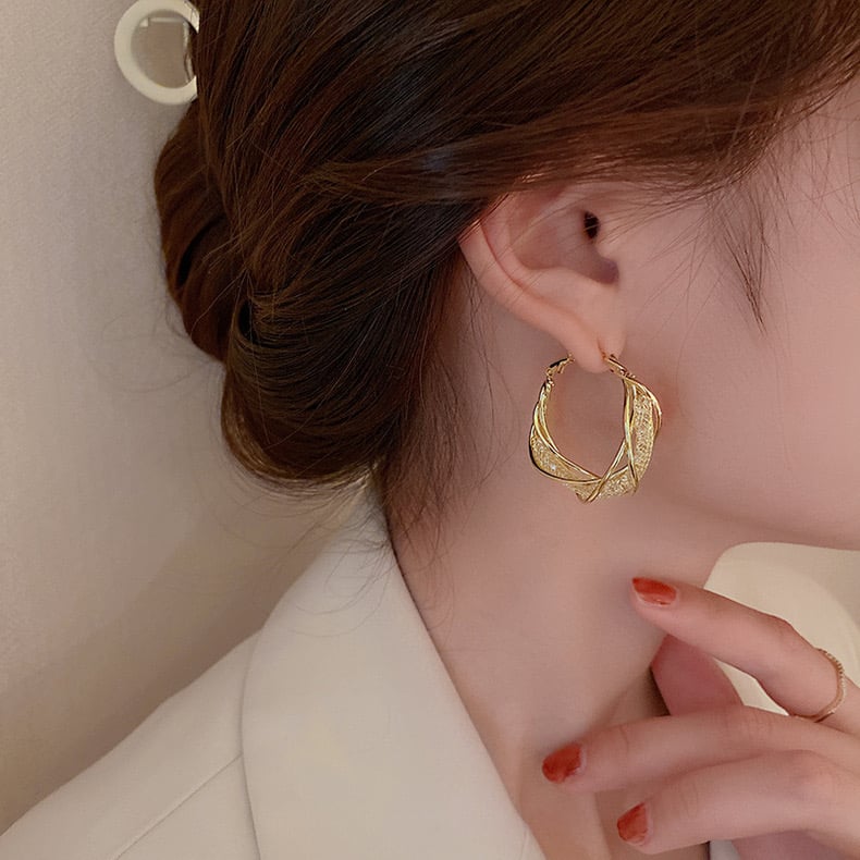 🔥 49 % RABATT – Mote Twist-øredobber