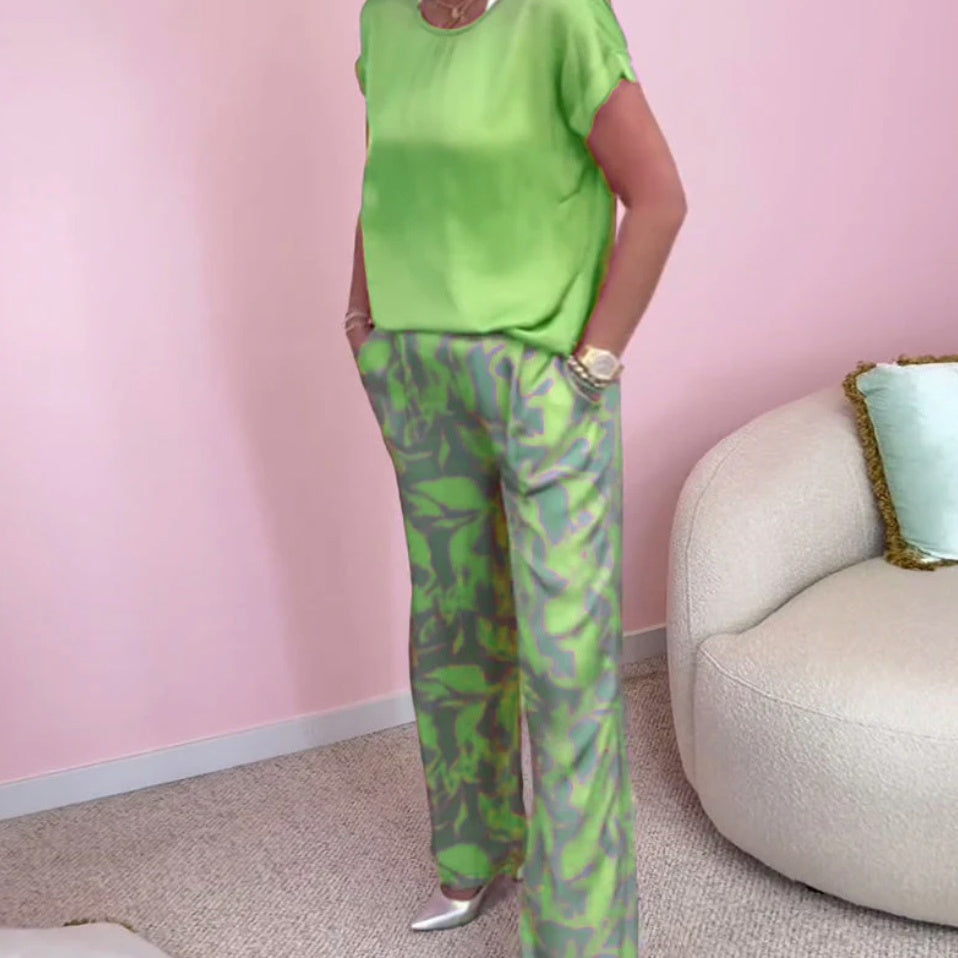 Rund hals med korte ermer, trykk, korte ermer, lange bukser, todelt dress