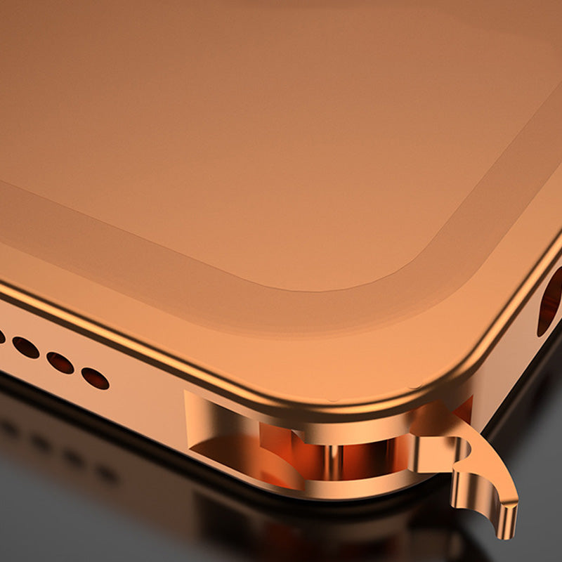 iPhone-deksel med bart metallramme, varmespredningsfunksjon og sjøhestspenne